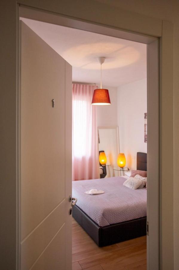 Bed And Breakfast Castello7 San Felice del Benaco Exterior foto